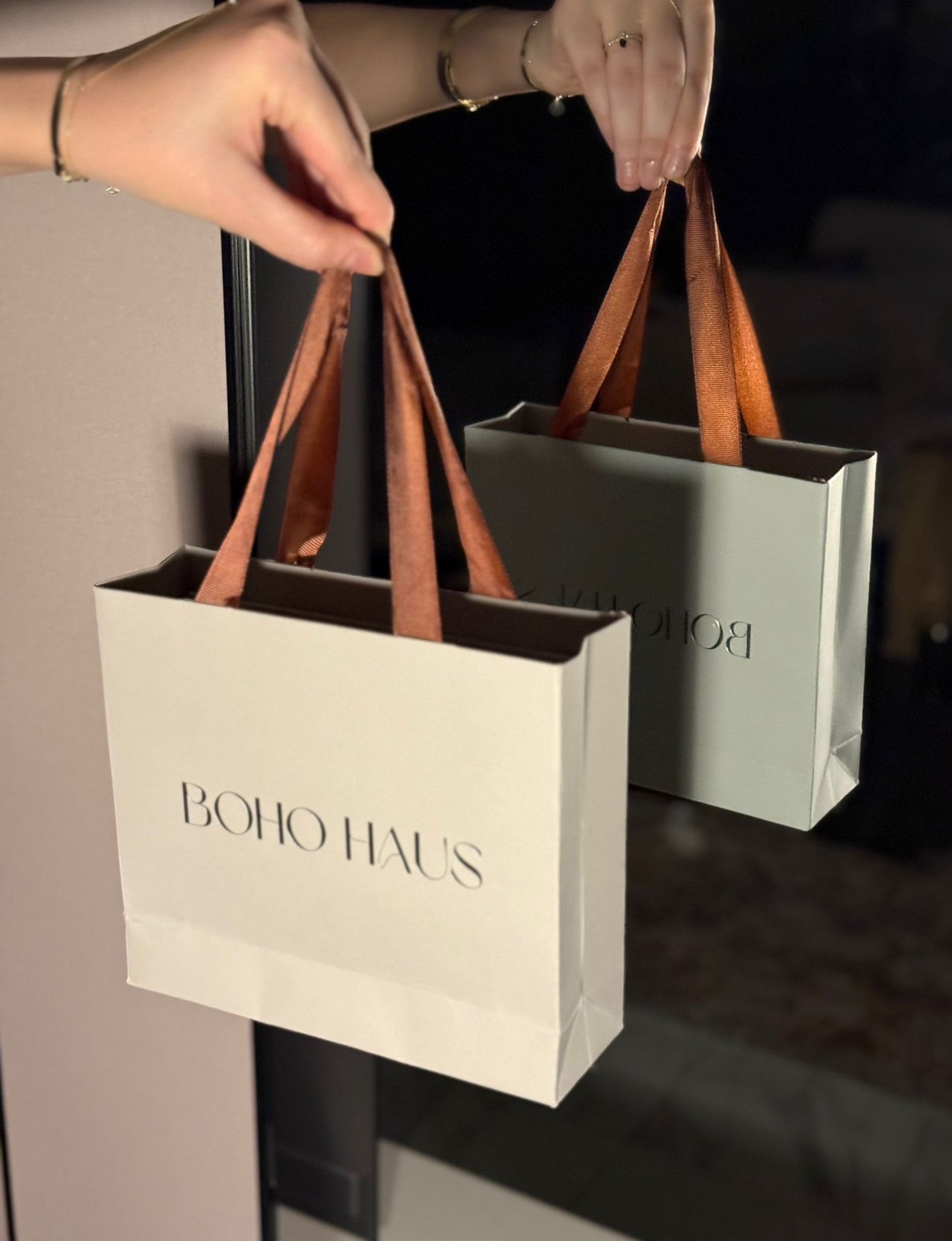 Rosa Levanto Natural Marble Holder