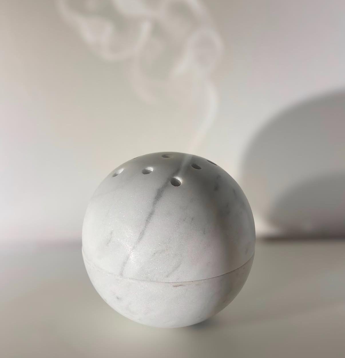 Carrara White Marble Incense Holder - مبخرة من رخام كرارا الأبيض الطبيعي